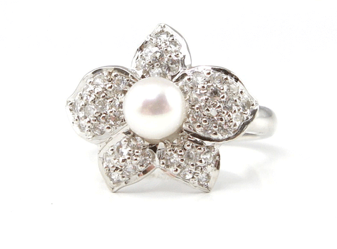 Silver White Sapphire Pearl Hanabira Ring