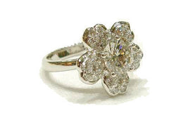 LUXE Diamond Sakura Ring