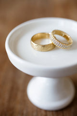 18k Ivy Wedding Band